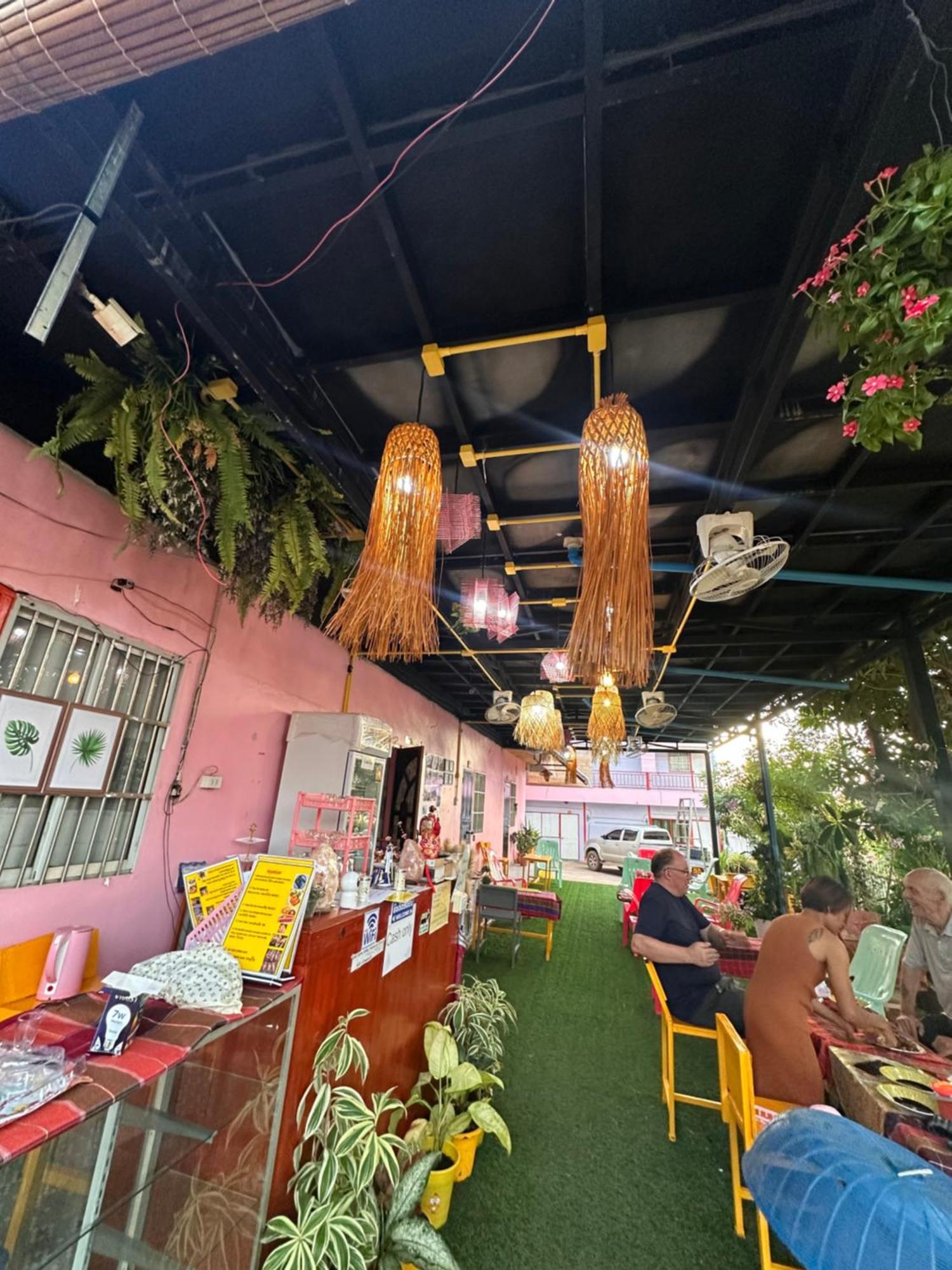 Heaven Guesthouse 巴色 外观 照片